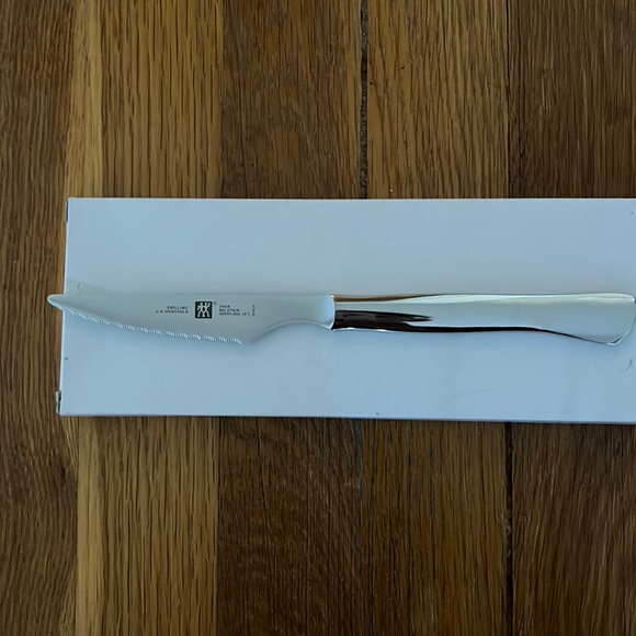 ZWILLING J.A. Henckels Kitchen New In Box Zwilling 8 Piece Steak